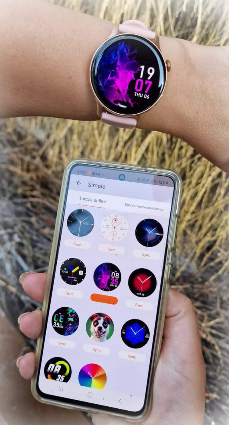 Smartwatch z funkcjami fitness i nowoczesnym wyświetlaczem.